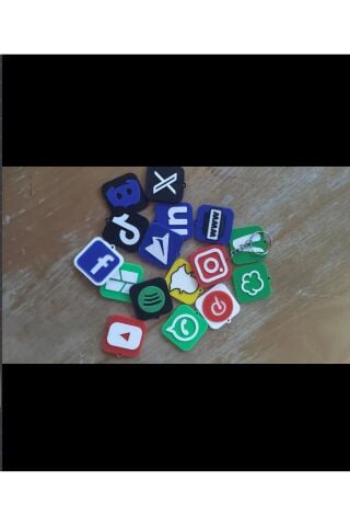 Kişiye Özel Sosyal Medya NFC Anahtarlık