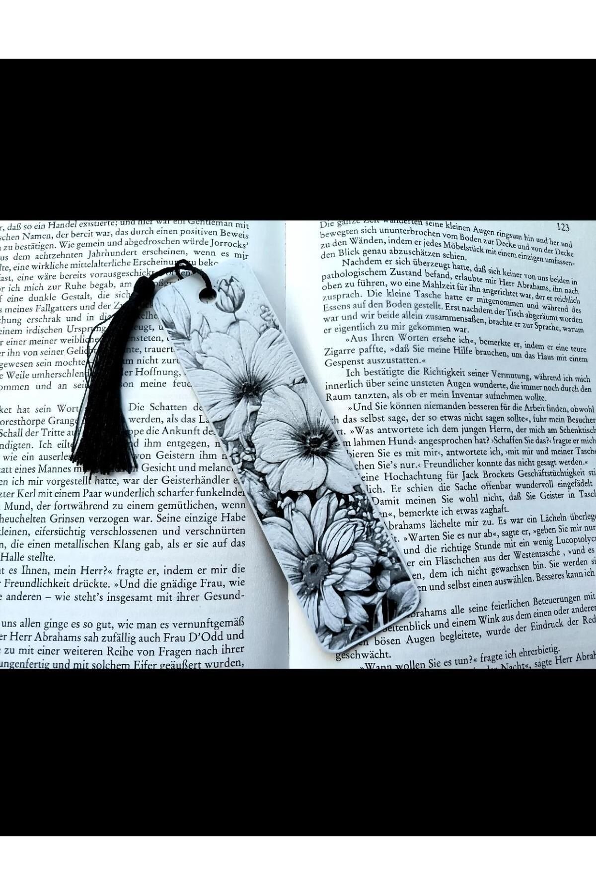 Çiçek Temalı Kitap Ayracı