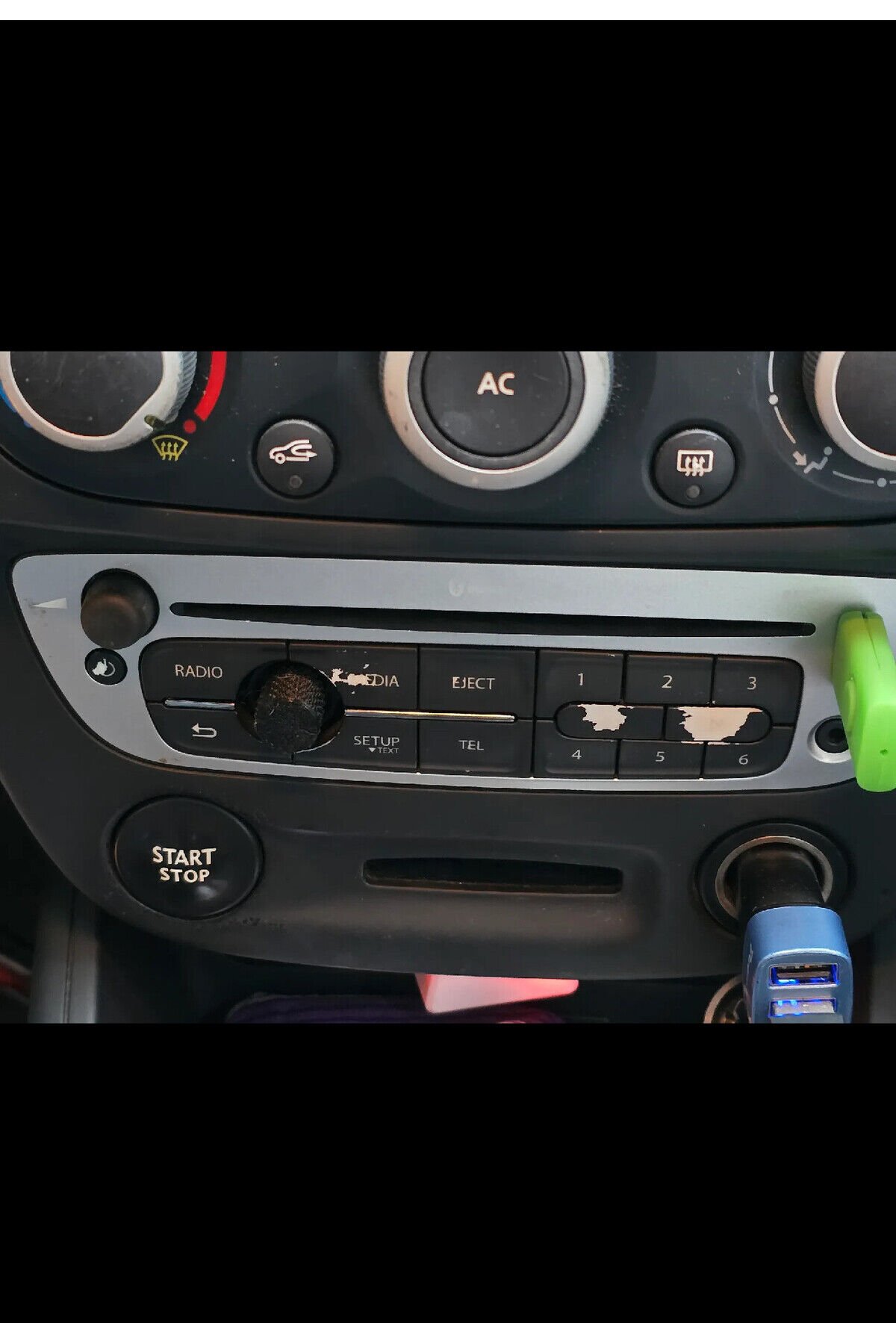 Megane 3 / Fluence Teyp Power Tuşu