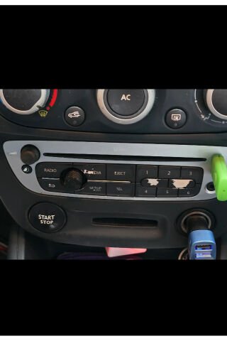 Megane 3 / Fluence Teyp Power Tuşu